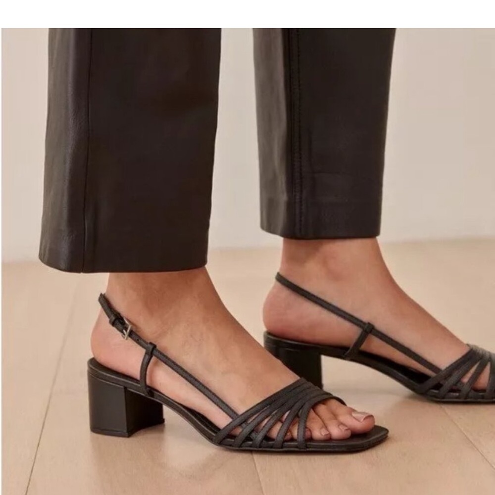Like new condition Reformation Black Elanora Sandal Sz 6